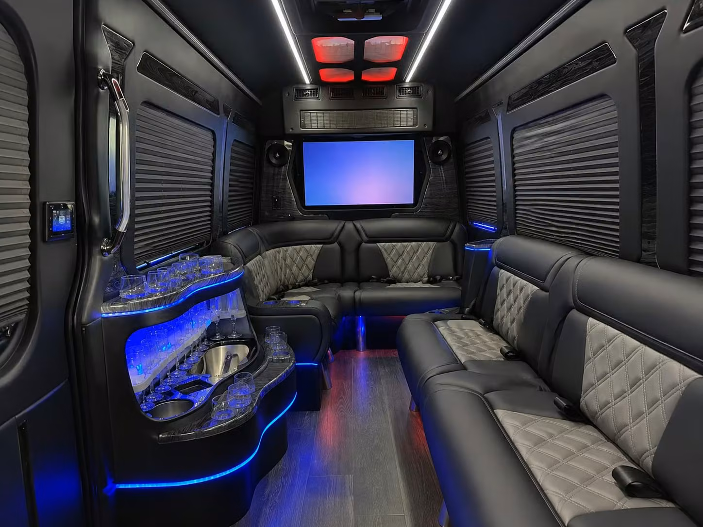 corporate shuttle services and employee transportation in greeley