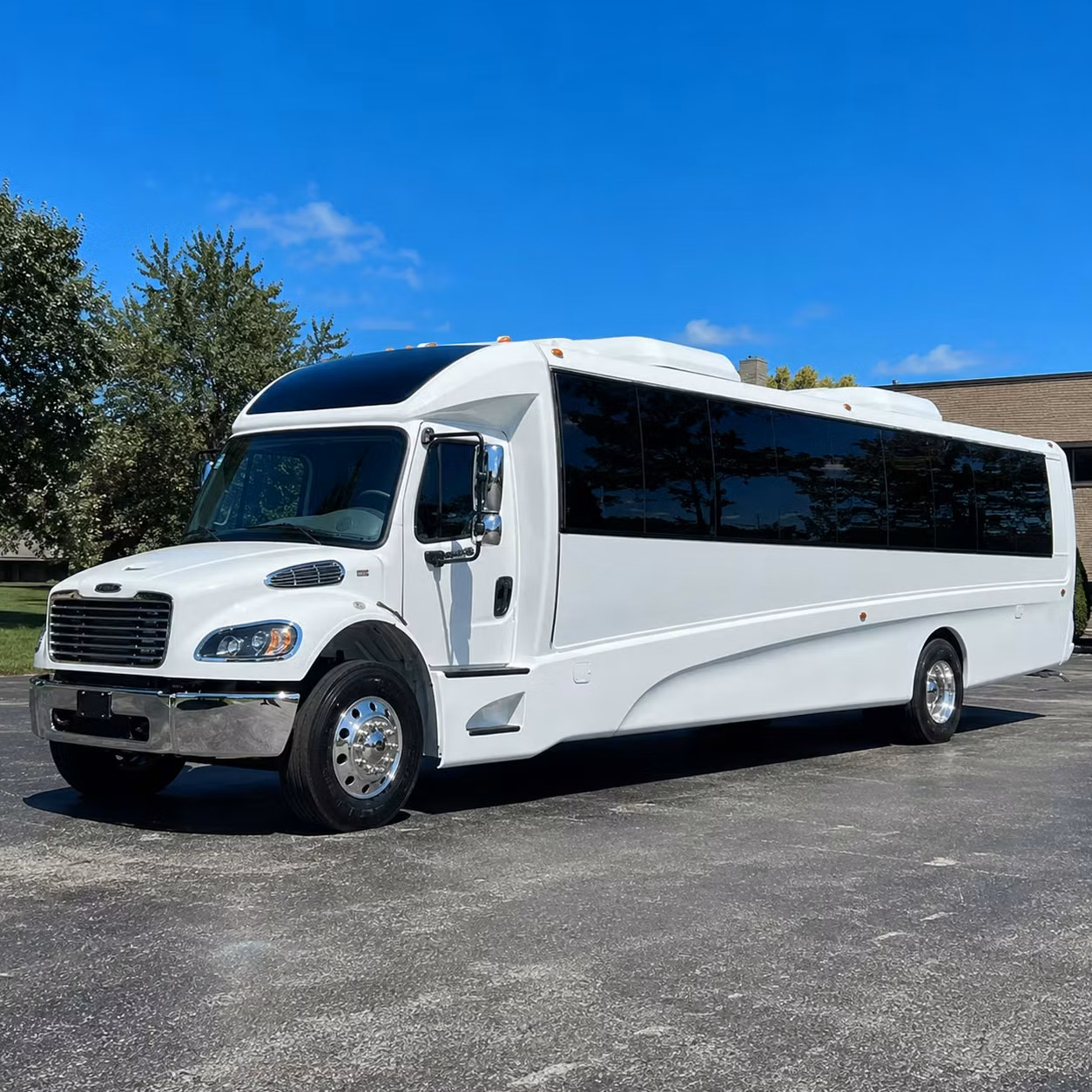 greeley 35 passenger minibus rental