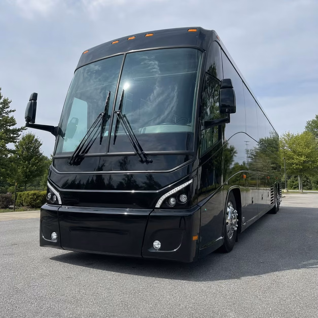 greeley groups heading to denver international airport deserve reliable coach transportation